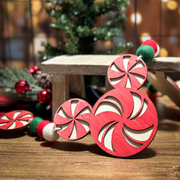 Mouse-Inspired Peppermint Garland
